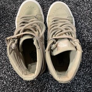 Vans High Tops worn once